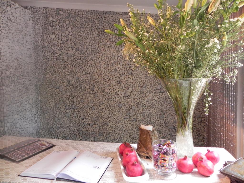 44 On Ennis Guest Lodge And Restaurant - No Load Sheddding إرميلو المظهر الخارجي الصورة