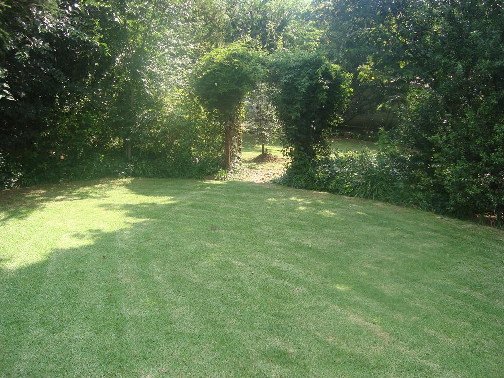 44 On Ennis Guest Lodge And Restaurant - No Load Sheddding إرميلو المظهر الخارجي الصورة